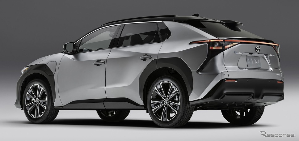 トヨタ bZ4X(米国仕様)《photo by Toyota》