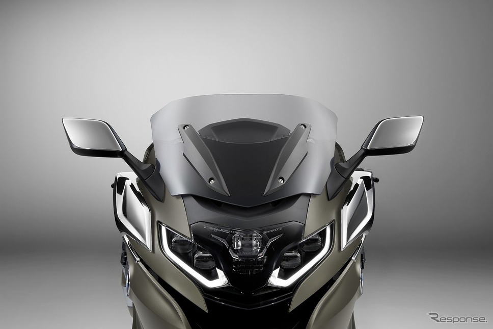 BMW K1600B《写真提供 ビー・エム・ダブリュー》