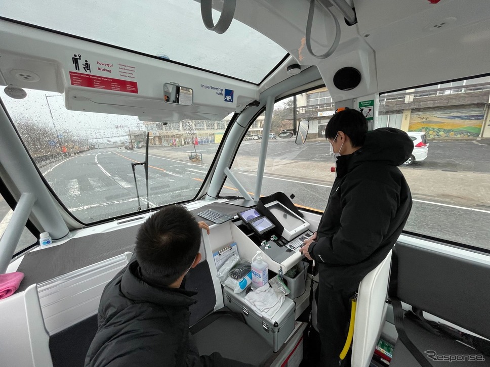 ナビヤ・アルマの走行調整《写真提供 ボードリー》