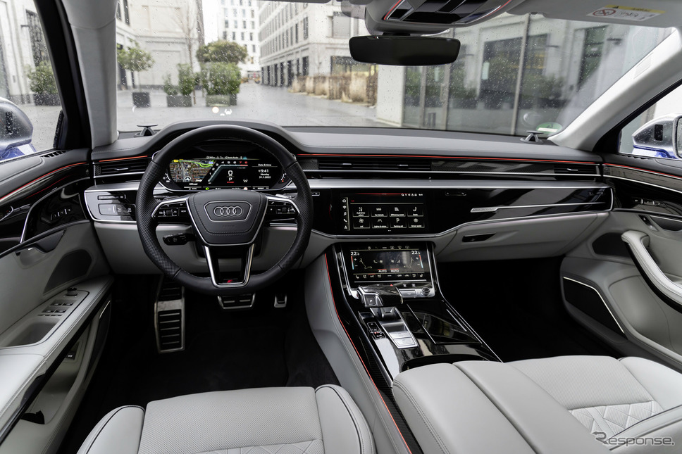 アウディ S8 改良新型《photo by Audi》