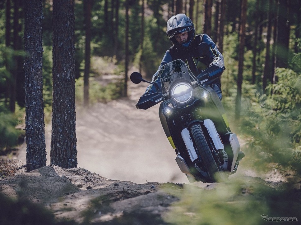 ハスクバーナ・ノーデン901《photo by Husqvarna》