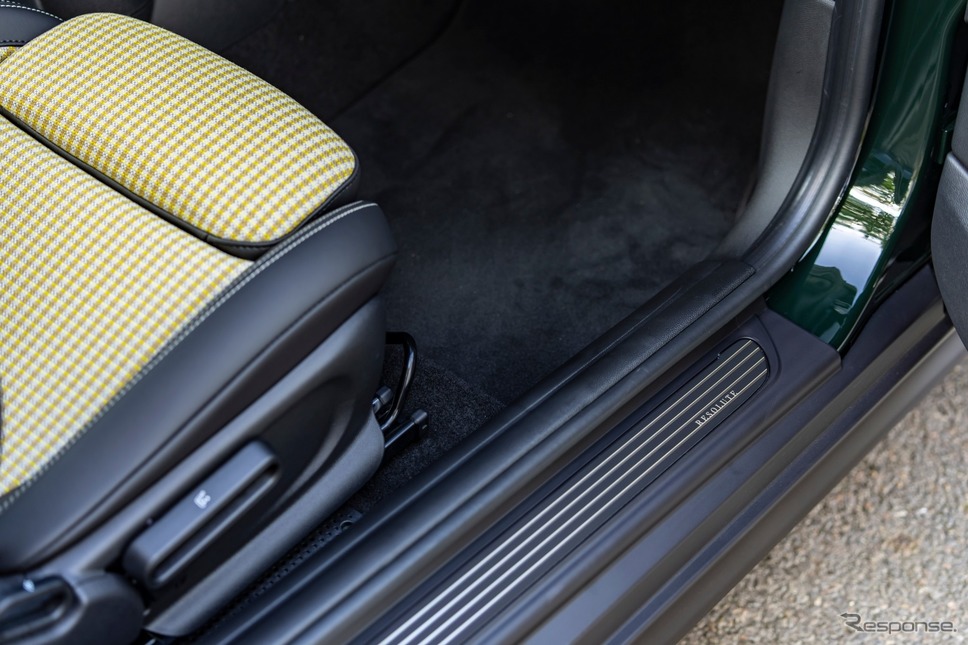 MINI クーパー SE 改良新型の「Resolute Edition」《photo by MINI》