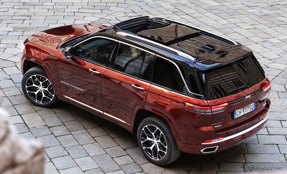 ジープ・グランドチェロキー 新型の「4xe」(欧州仕様)《photo by Jeep》