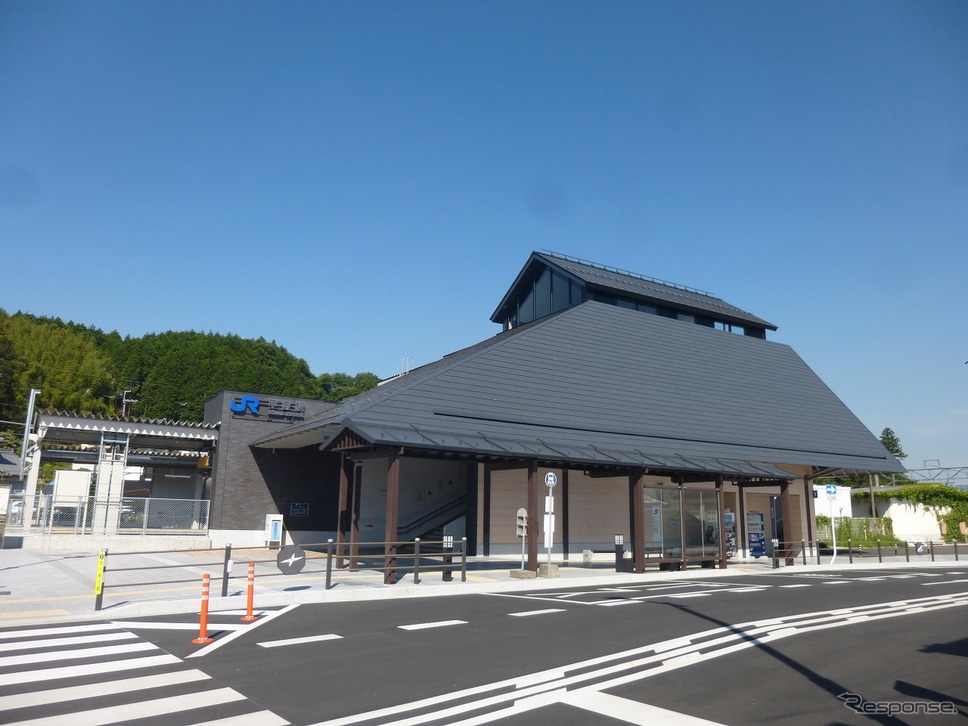 甲南駅《写真提供 滋賀県草津線複線化促進期成同盟会》