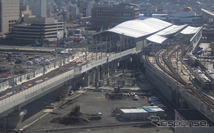 終点・長崎駅付近の高架橋。2022年1月。《写真提供 独立行政法人鉄道建設・運輸施設整備支援機構》
