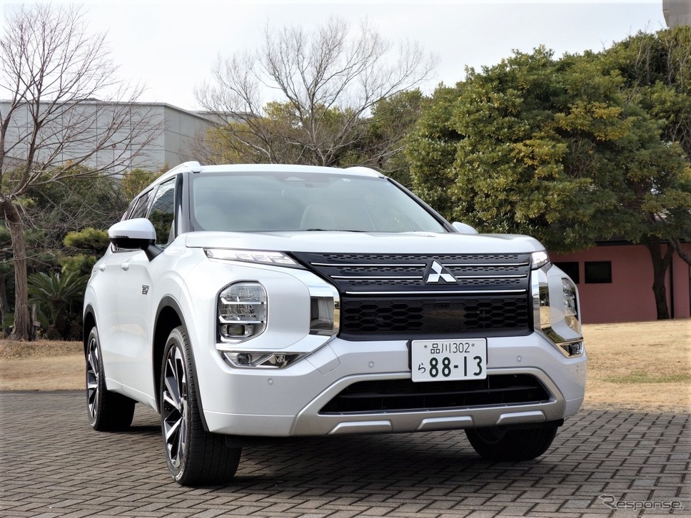 三菱 アウトランダー PHEV《写真 青山尚暉》