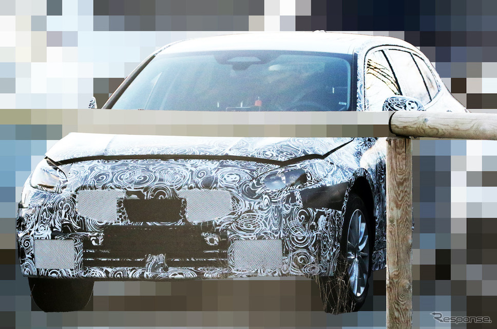 BMW 1シリーズ 改良新型プロトタイプ（スクープ写真）《APOLLO NEWS SERVICE》