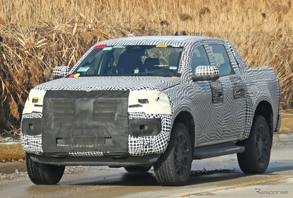 VW アマロック 次期型プロトタイプ(スクープ写真)《APOLLO NEWS SERVICE》