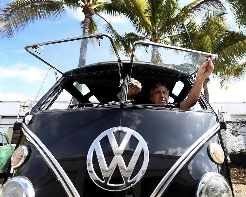 VWタイプ2“オーバルウインドウ”(1955年型。撮影は2013年)《Photo by Joe Raedle/Getty Images News/ゲッティイメージズ》