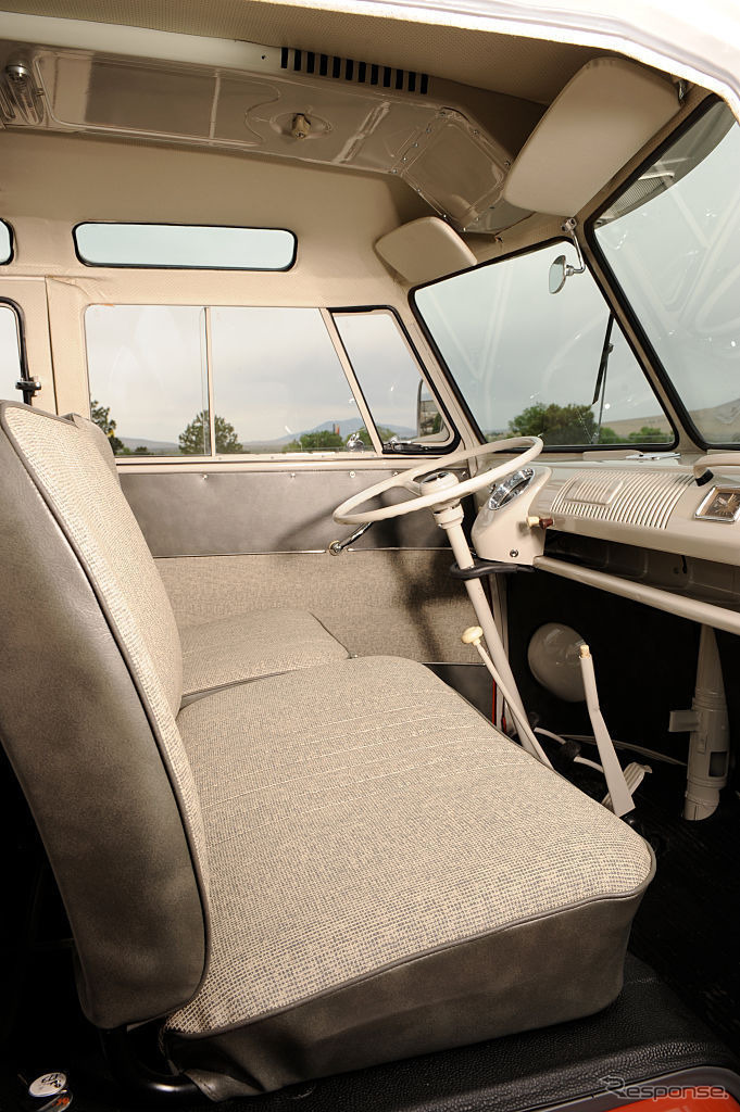 VWタイプ2(1964年型)《Photo by National Motor Museum/Heritage Images/ゲッティイメージズ》