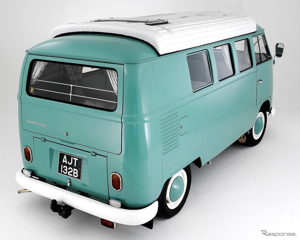 VWタイプ2(1964年型)《Photo by National Motor Museum/Heritage Images/Hulton Archive/ゲッティイメージズ》