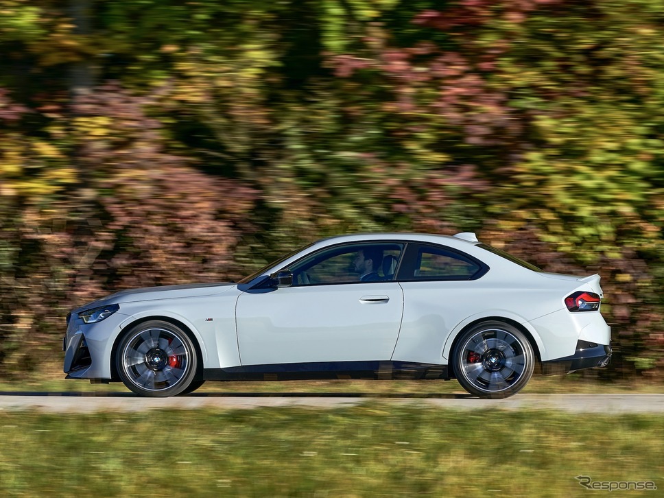 BMW 2シリーズクーペ:M240i xDrive《photo by BMW》