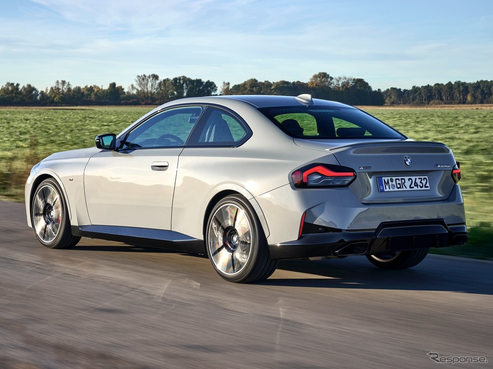 BMW 2シリーズクーペ:M240i xDrive《photo by BMW》