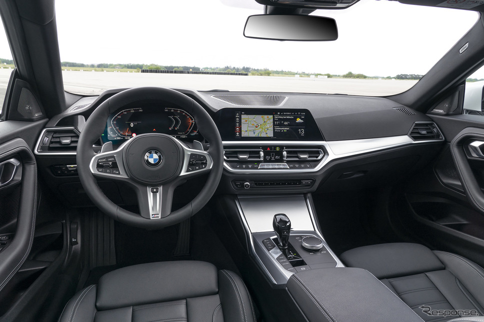 BMW 2シリーズクーペ:M240i xDrive《photo by BMW》
