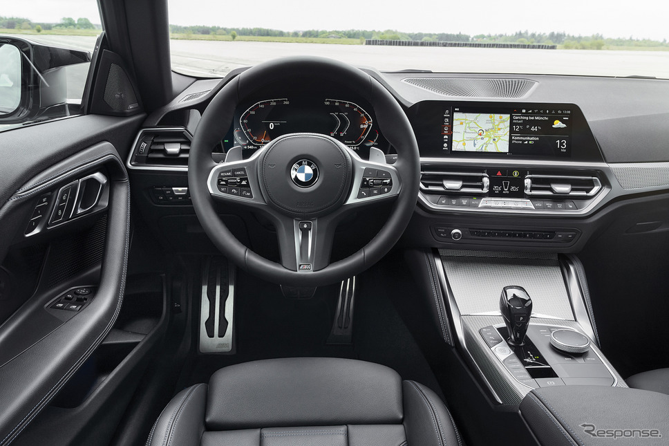 BMW 2シリーズクーペ:M240i xDrive《photo by BMW》