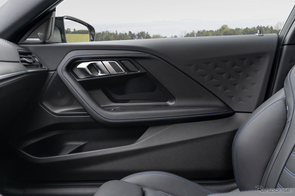 BMW 2シリーズクーペ:M240i xDrive《photo by BMW》