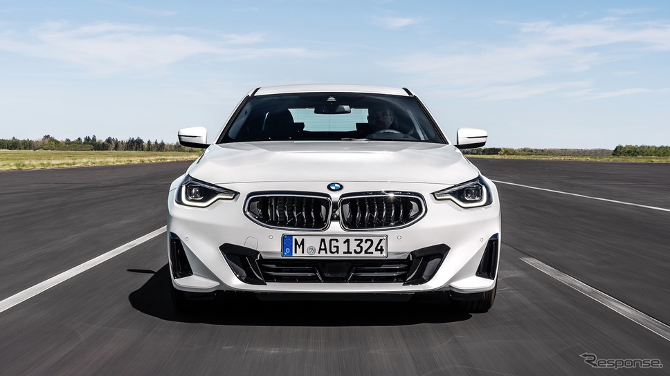 BMW 2シリーズクーペ:220i《photo by BMW》