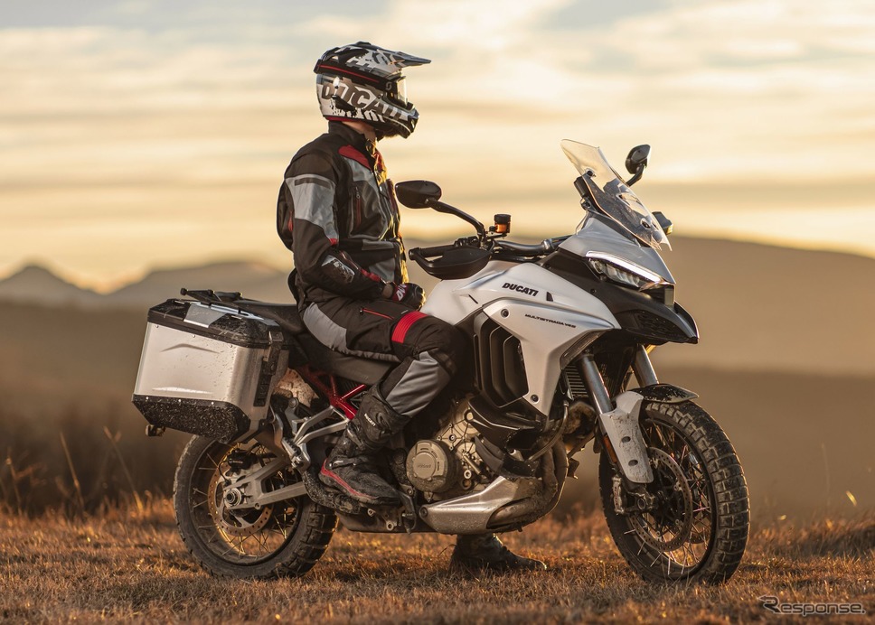 ドゥカティ・ムルティストラーダ V4 の2022年モデル《photo by Ducati》