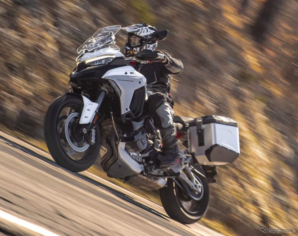 ドゥカティ・ムルティストラーダ V4 の2022年モデル《photo by Ducati》