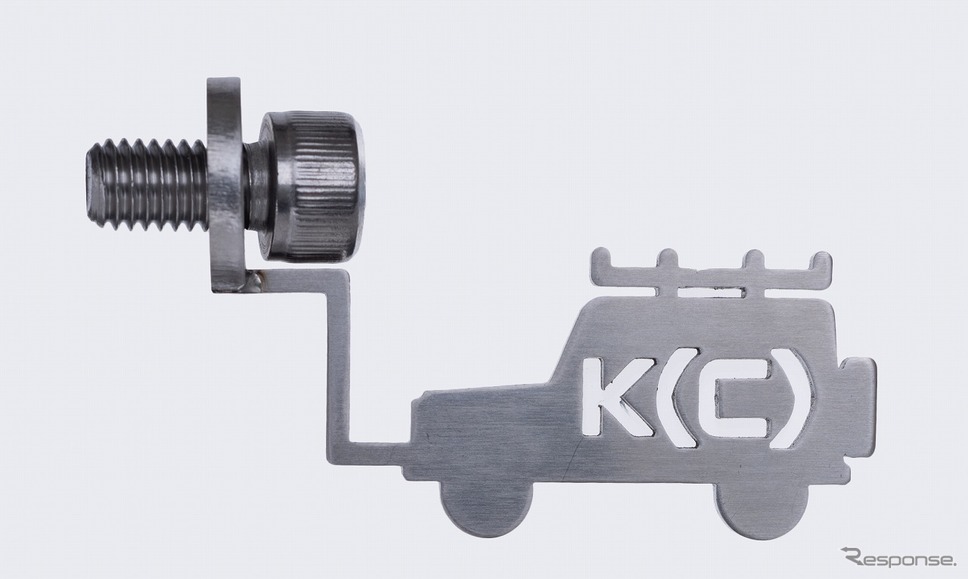 K(C)ation ジムニーJB64/JB74専用 ステンレス製フック《写真提供 Hamee》