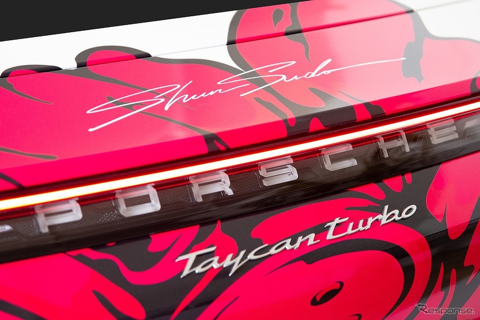 ポルシェ・タイカンアートカー《写真提供 ポルシェジャパン》