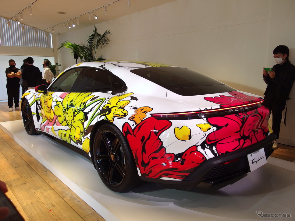 ポルシェ・タイカンアートカー《写真撮影 高木啓》