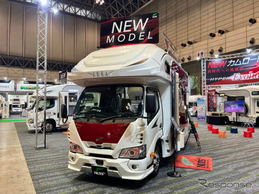 ナッツRV 「クレア ハイパーエボリューションNEO」《写真提供 キャンピングカー株式会社》