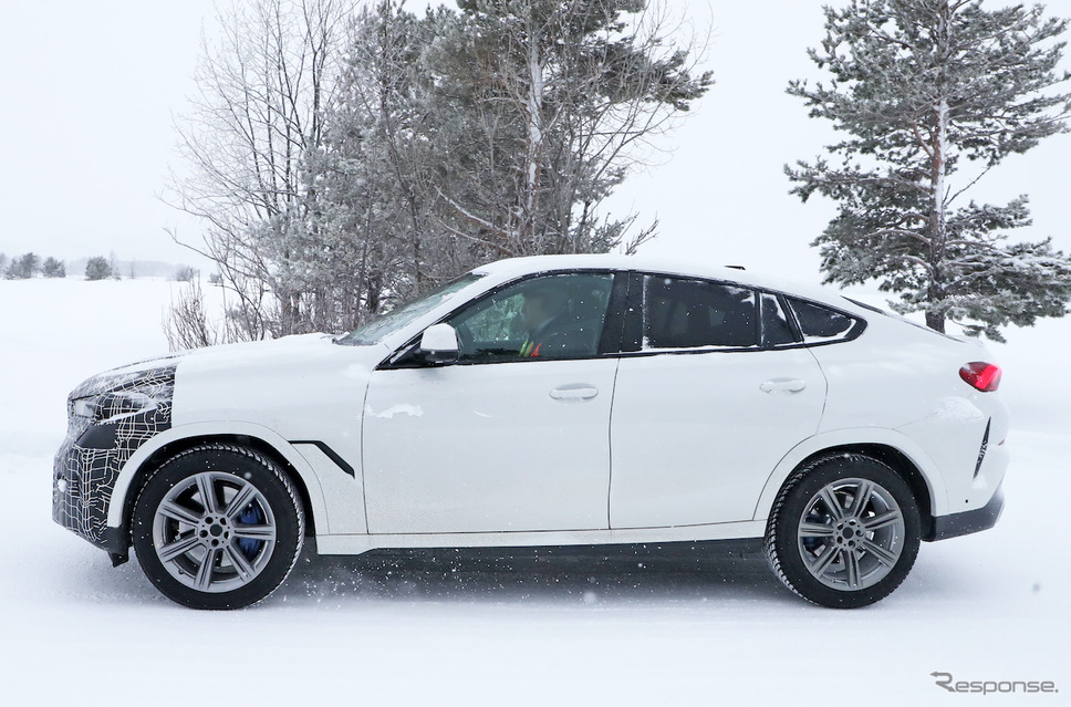 BMW X6 改良新型プロトタイプ スクープ写真《APOLLO NEWS SERVICE》