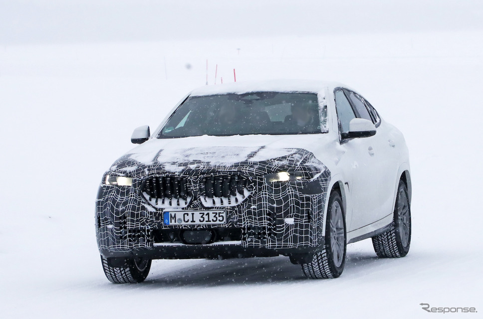 BMW X6 改良新型プロトタイプ スクープ写真《APOLLO NEWS SERVICE》