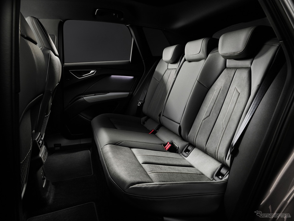 アウディ Q4 e-tron《photo by Audi》