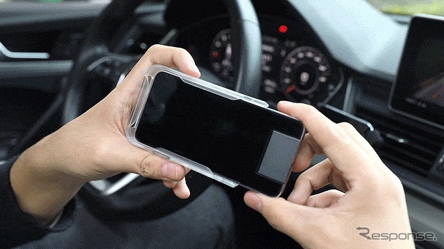 本体をスタンドから外すだけでデジタルビデオカメラとしても使用できる《写真提供 香港揚名出海科技》