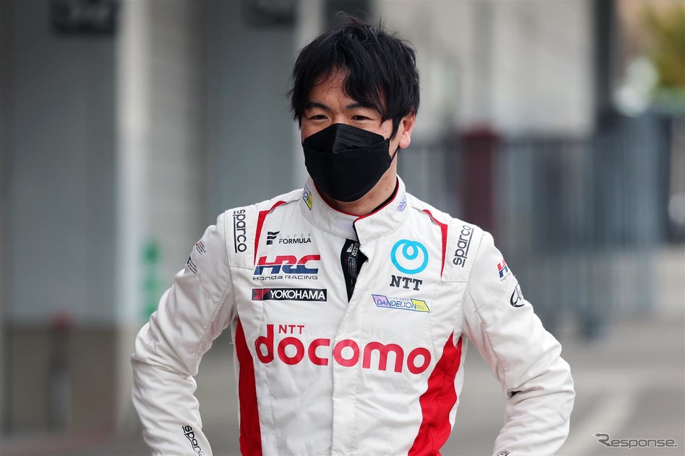 総合3位の#6 大津弘樹(DOCOMO TEAM DANDELION RACING)《写真撮影 竹内英士》