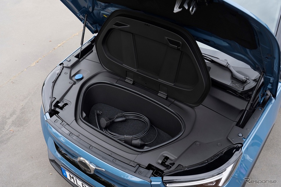 ボルボ C40リチャージ《photo by Volvo Cars》