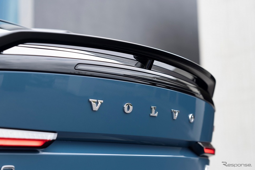 ボルボ C40リチャージ《photo by Volvo Cars》
