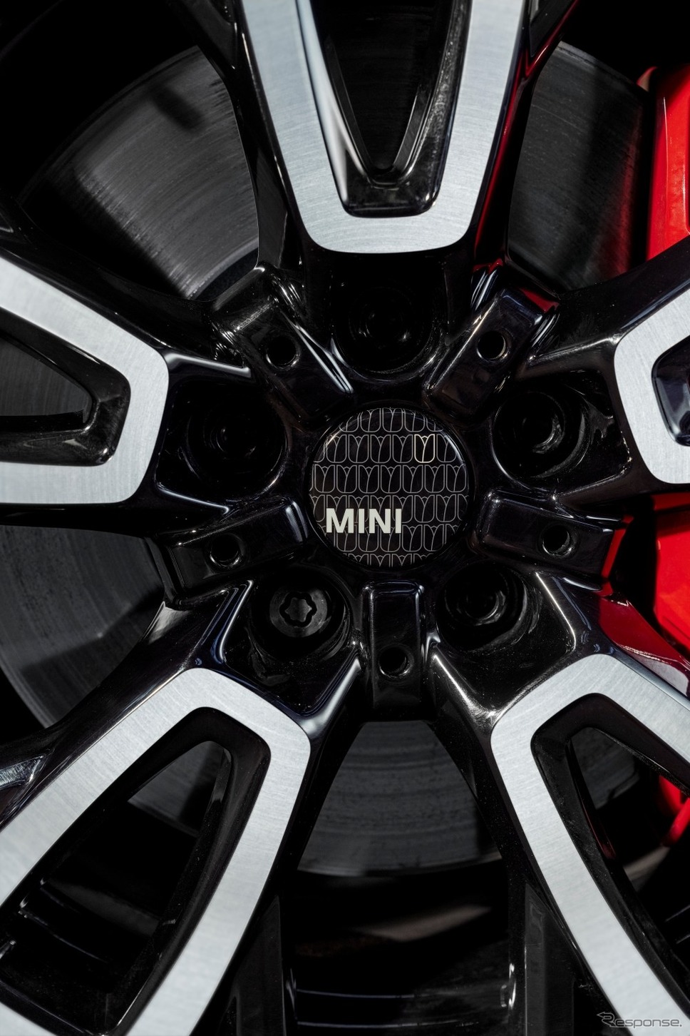 MINI「パット・モス・エディション」《photo by MINI》