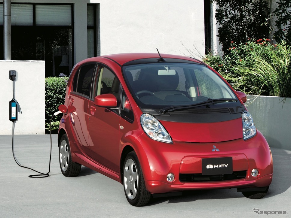 量産EVの先駆けとなった三菱 i-MiEV《写真提供 三菱自動車工業》