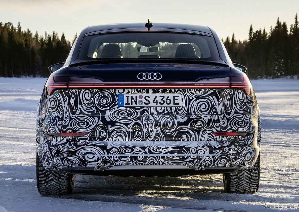 アウディ e-tron Sスポーツバック 改良新型のプロトタイプ《photo by Audi》