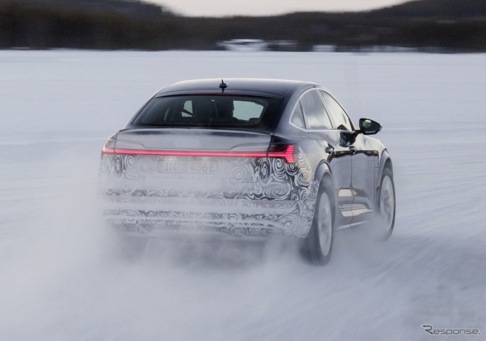 アウディ e-tron Sスポーツバック 改良新型のプロトタイプ《photo by Audi》