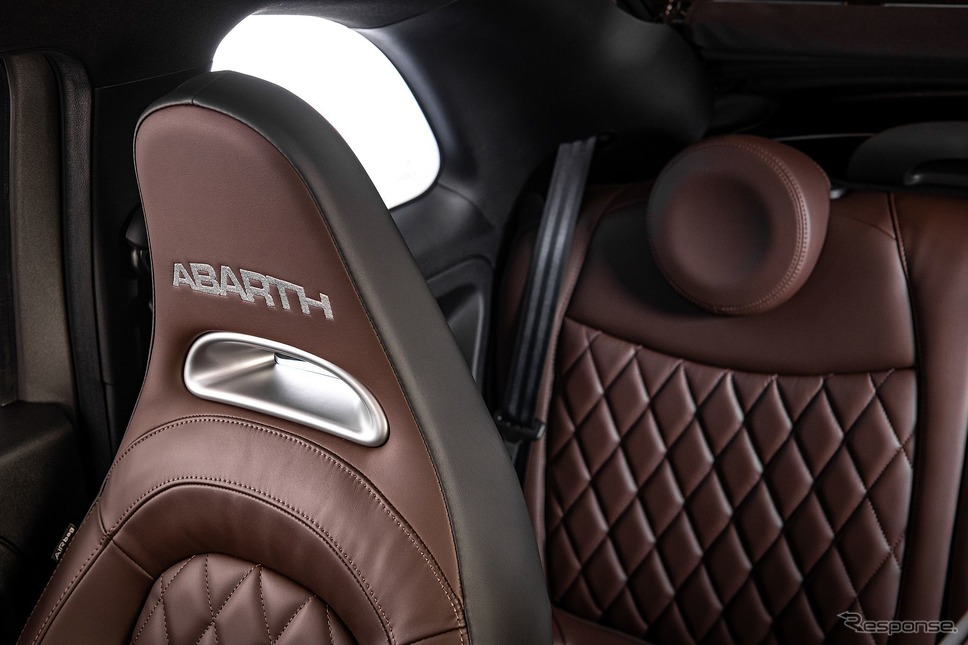 アバルト 695 ツーリスモパック《photo by Abarth》