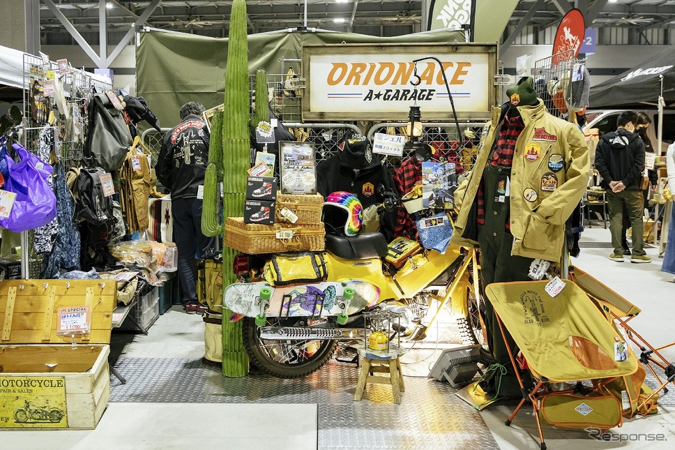 マーケット《写真提供 ビークルスタイル実行委員会》