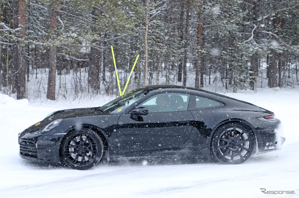 ポルシェ 911ハイブリッド プロトタイプ(スクープ写真)《APOLLO NEWS SERVICE》