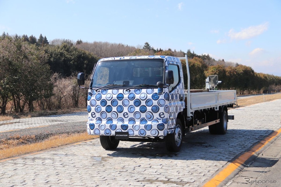 基準凹凸路での走行テスト≪撮影 中尾真二≫