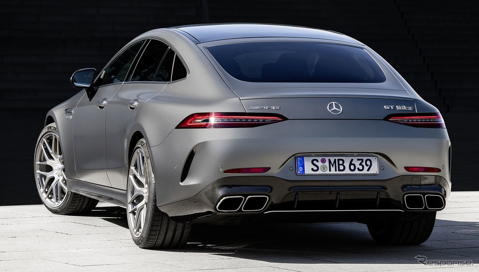 メルセデスAMG GT 63S 4MATIC+の2022年モデル《photo by Mercedes-Benz》