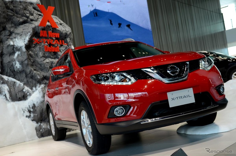 日産エクストレイル日本仕様発表(2013年12月)《写真提供 日産自動車》