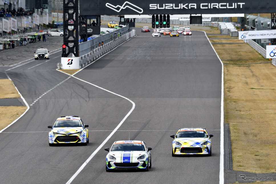ENEOSスーパー耐久シリーズ2022 Powered by Hankook　鈴鹿5時間耐久レース《写真撮影 雪岡直樹》