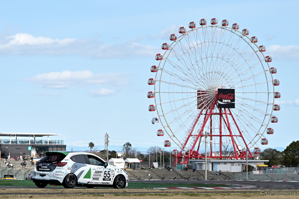 55号車 MAZDA SPIRIT RACING MAZDA2 Bio concept《写真撮影 雪岡直樹》