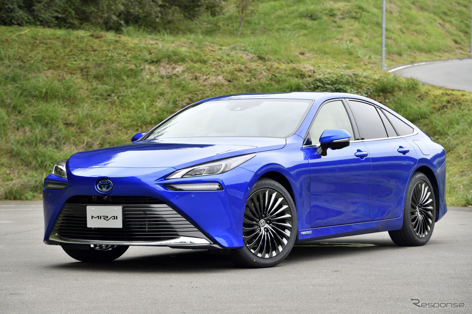 トヨタの燃料電池自動車、MIRAI(ミライ)(参考画像)《写真撮影 雪岡直樹》
