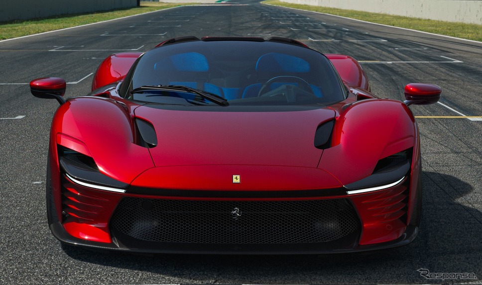 フェラーリ・デイトナ SP3(参考)《photo by Ferrari》
