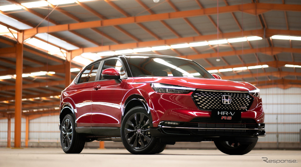 ホンダ HR-V(ヴェゼル に相当) 新型の「RS」(インドネシア仕様)《photo by Honda》