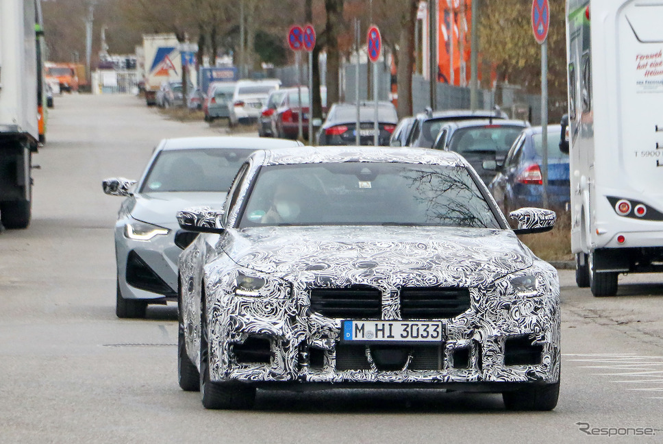 BMW M2クーペ プロトタイプ(スクープ写真)《APOLLO NEWS SERVICE》